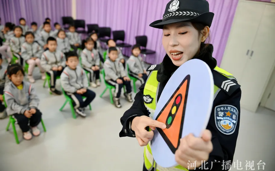 邯郸：交通安全与你“童”行