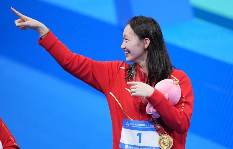 用不甘“回敬”低谷——专访李冰洁