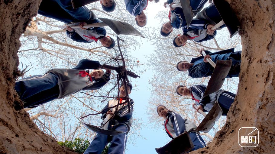 河北邯郸：我为春日添新绿