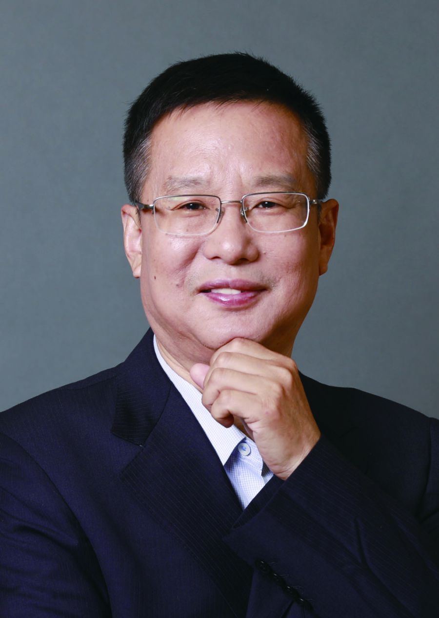 杜文力  河北医科大学第四医院药学部主任，主任药师，硕士生导师  河北省药学会抗肿瘤药物专业委员会主任委员  2018年中国药学会优秀药师  《中国临床药理学杂志》编委