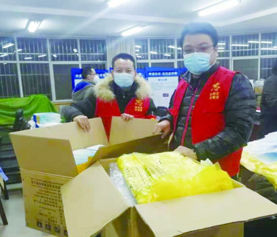 社区 新华区&ldquo;80后&rdquo;夫妇携手战&ldquo;疫&rdquo;