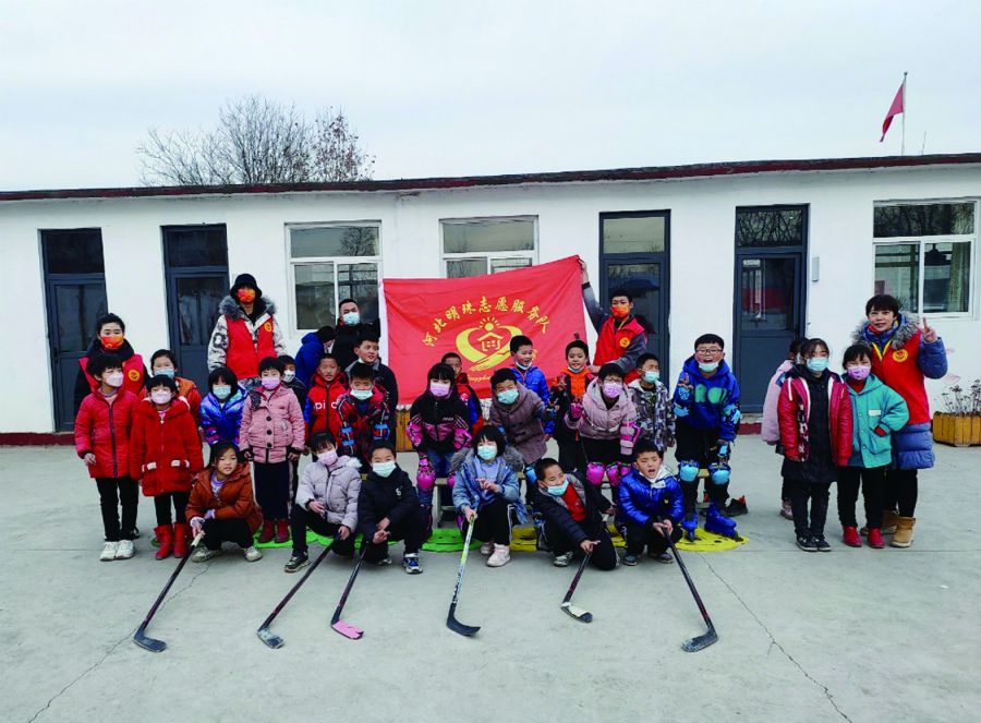 社区 关注贫困学子、留守儿童&mdash;&mdash;河北明珠志愿服务队在行动