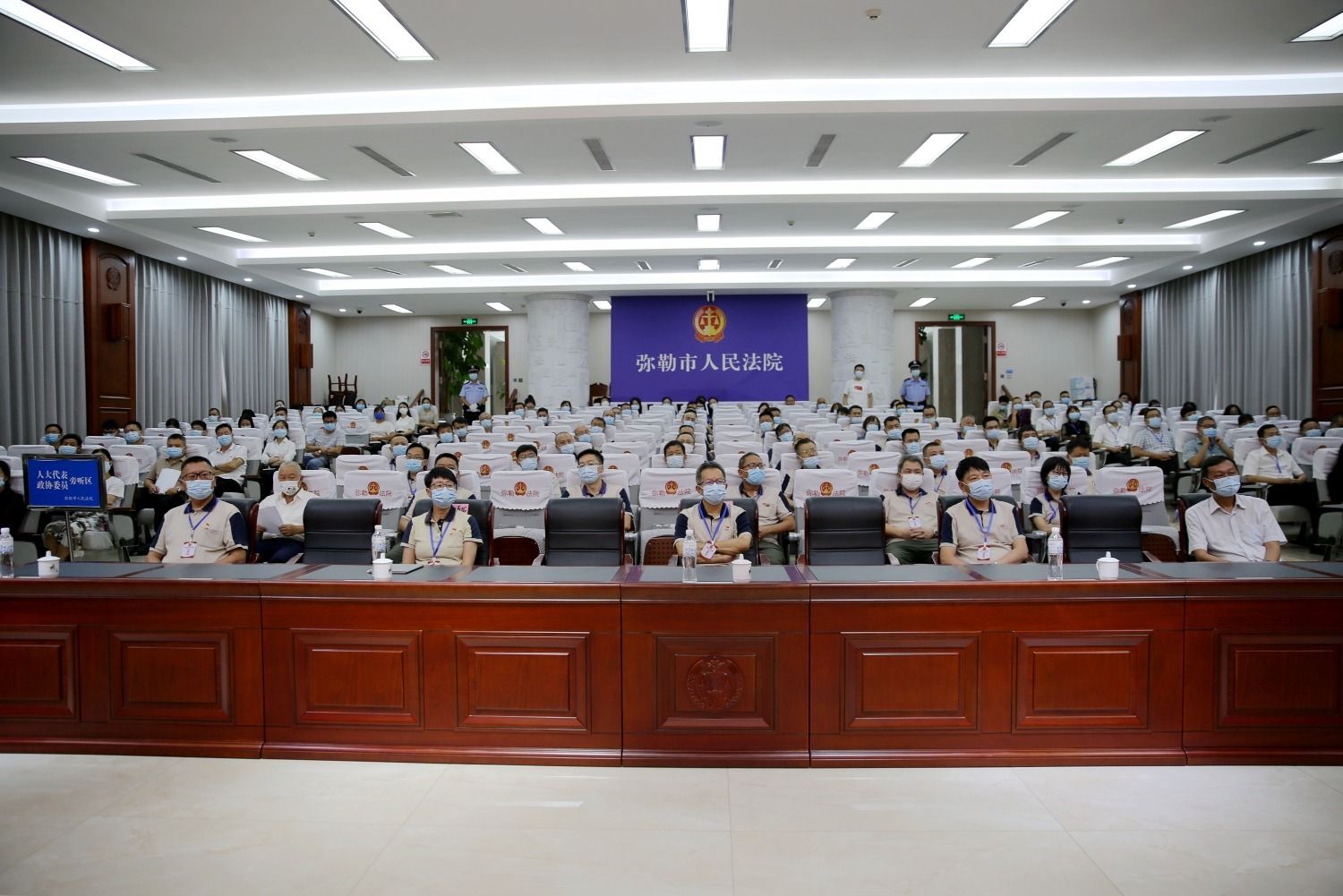 图3.jpg