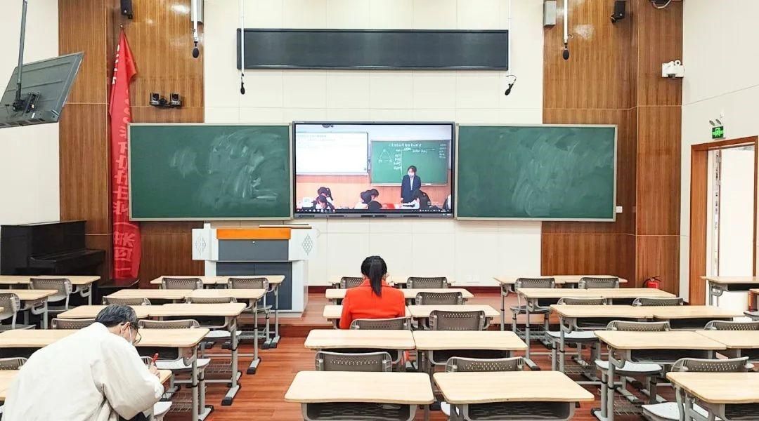 宝安中学(集团)高中部老师远程听课观摩