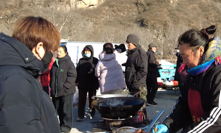 重返六道河丨六道河大集：升腾的不止是烟火气，更是生活的底气！#记者走基层