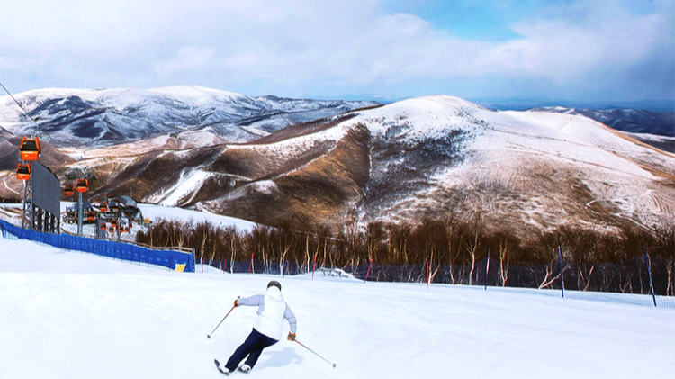 冰雪运动点燃冬日激情丨总量全国第一！河北的滑雪场到底有多硬核？